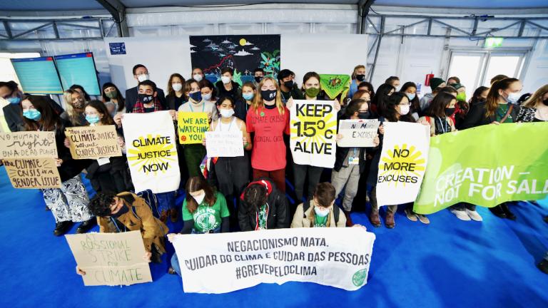Striker muda di COP26 di Glasgow. Richard Dixon / Teman Bumi Skotlandia